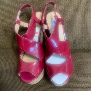 Steve Madden Brand new Magenta faux patent leather,  cork wedges